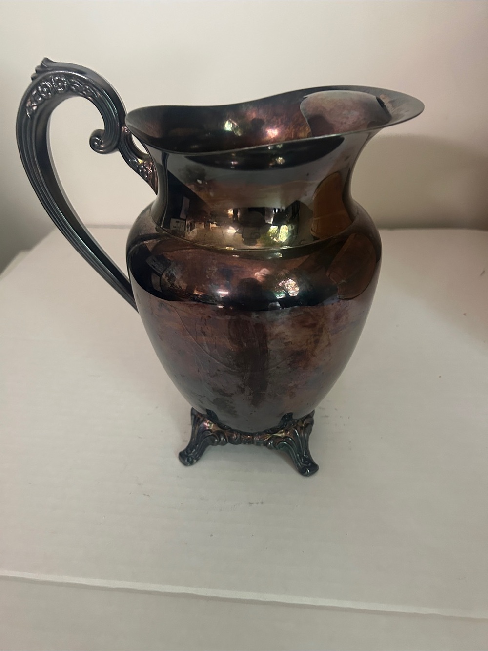 Oneida Water pitcher - Picture 3 of 4
